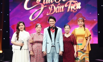 MC Vũ Mạnh Cường giúp nàng dâu nói lời cảm ơn với mẹ chồng bằng tiếng hát 