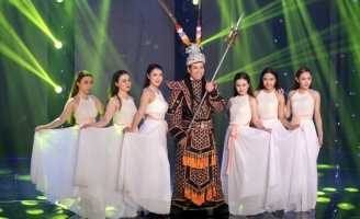 Michael Lang tung ca khúc đón Xuân Tân Sửu