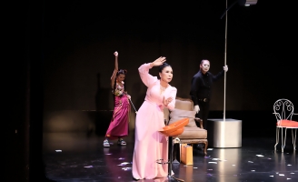 “Mình nói chuyện mình” không theo trend, không hiệu ứng rực rỡ, không nhiều thoại