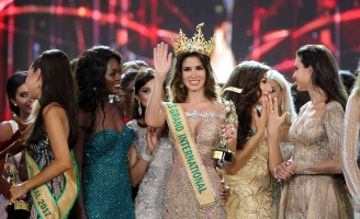 Miss Grand International 2017 gọi tên đất nước Peru