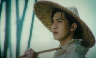 Mr World Hữu Duy đổi mới trong MV 