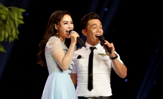 Mỹ Ngọc dẫn đầu 