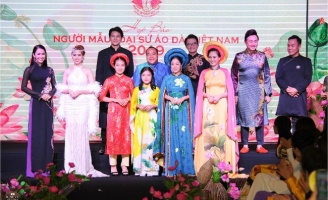 Nghệ sỹ Chí Tài: Tôi sẽ làm tất cả để tôn vinh Áo dài Việt