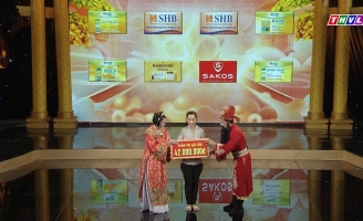 Nghị lực phi thường của cô gái bị mù vĩnh viễn từ lúc mới 12 tuổi trở thành người mẹ đơn thân