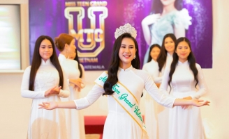 Người đẹp nhí Nguyễn Trang Nguyệt Minh đại diện cho Việt Nam tham dự Miss Teen Grand International