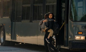 Người phụ nữ sống sót sau “Thảm Họa Thiên Thạch” từng được cả Marvel lẫn DC theo đuổi