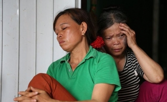 Người thân của mẹ trẻ ôm 3 con tự tử: 