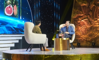 Nguyễn Hoàng Việt lập nghiệp với mô hình nuôi hươu sao công nghiệp