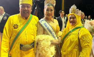 Nguyễn Thu Nga đăng quang Nữ hoàng Doanh nhân Thành đạt Toàn cầu 2024