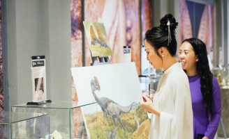 Nhiều nghệ sĩ lan tỏa giá trị của Cổ sinh tại triển lãm Hóa thạch