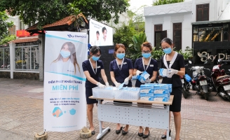 Nhiều nơi trên cả nước tổ chức phát khẩu trang miễn phí phòng bệnh Corona