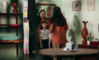 Nhóm nhạc Bedroom trình làng MV 