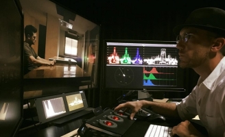 Những điều chưa biết về hành trình chỉnh màu cho “Hoa nhài”