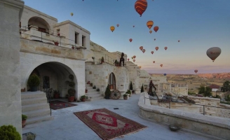 Những khách sạn trong hang vô cùng độc đáo khiến du khách thích mê