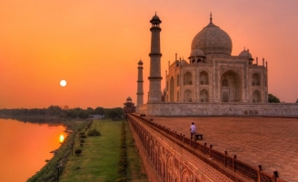 Những nơi bình minh như cõi mộng của hành tinh chúng ta