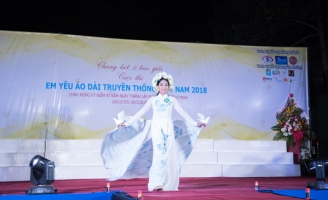 NTK Việt Hùng làm Giám khảo cuộc thi “Em yêu áo dài truyền thống Việt Nam” năm 2018