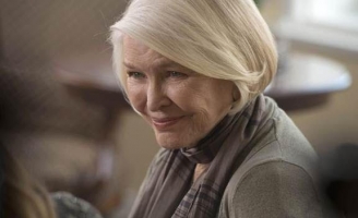 Nữ diễn viên gạo cội trở lại với siêu phẩm kinh dị Quỷ Ám sau 50 năm, lập kỷ lục khó tin ở tuổi 90