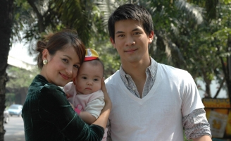 “Oan gia ngõ hẹp” bộ phim truyền hình Thái Lan hài hước đáng xem