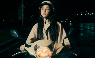 O.lew khóc hết nước mắt, tủi thân kể chuyện tình yêu trắc trở trong MV mới