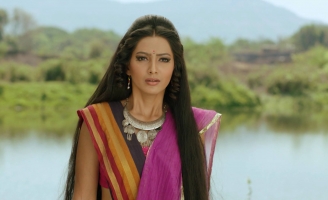 Pallavi Subhash đầy cuốn hút khi hóa thân thành mẹ của Ashoka