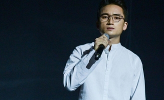 Phan Mạnh Quỳnh làm nôn nao với ca khúc “Tết Về Sớm Nhé” 