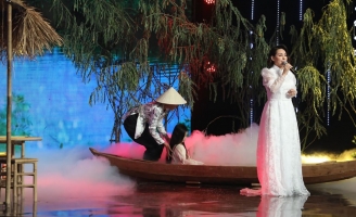 Phi Nhung hé lộ lý do tại sao nhận nhiều con nuôi