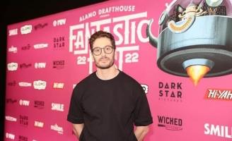 Phim kinh dị đứng đầu phòng vé thế giới, chính thức đổ bộ rạp Việt