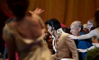 Phim về huyền thoại âm nhạc Elvis Presley sắp ra rạp