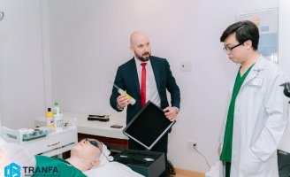 Phòng khám Doctor Acnes nhận chuyển giao công nghệ Châu Âu