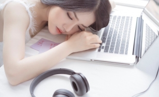 Phùng Khánh Linh kể tiếp chuyện tình dang dở “đốn tim” người nghe