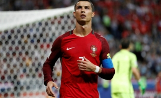 Real không hài lòng với sự im lặng của Ronaldo