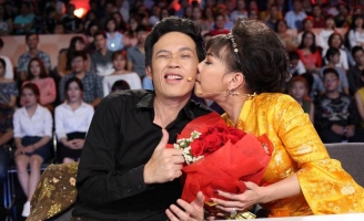 Rò rỉ hình ảnh chứng minh Hoài Linh - Việt Hương quay trở lại ghế nóng 