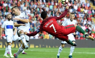 Ronaldo, Bồ Đào Nha, Thụy Sĩ, Hungary, World Cup