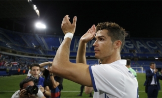 Ronaldo: 'Luôn có một cuộc cạnh tranh giữa tôi với Messi, Neymar'