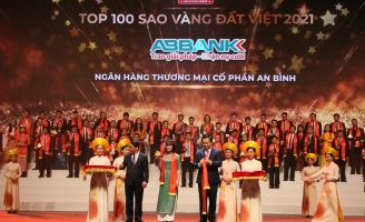 Sao Vàng đất Việt 2021: Ngân hàng TMCP An Bình nhận giải thưởng