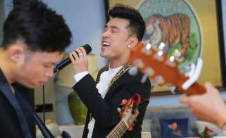 Sau 5 năm, Ưng Hoàng Phúc quay lại với bộ đôi album 24 ca khúc