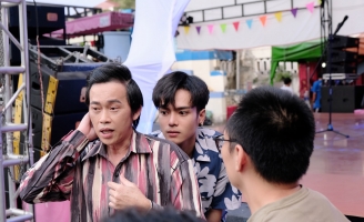 Sau kịch, Hoài Linh tiếp tục xuất hiện trong một MV ca nhạc 