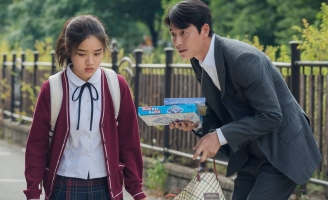  Sau Thử Thách Thần Chết, Kim Hyang-Gi thử sức với vai chính nặng đô trong Chứng Nhân Hoàn Hảo