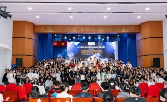 “Sức mạnh của lời nói” – Chuyên đề truyền cảm hứng tại ĐH Mở TP.HCM với sự đồng hành của CEO Lê Phạm