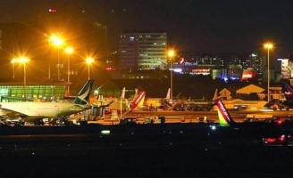 Tăng cường nhiều chuyến bay đêm phục vụ Tết Nguyên đán