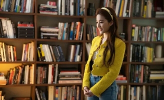 'Thần tiên tỷ tỷ' Lưu Diệc Phi gây sốt bởi nhan sắc và phong cách ấn tượng