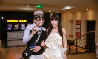 Thanh Bạch bất ngờ tới xem phim của Nhật Hạ