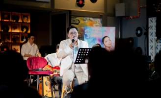 Thảo Trần: Hát tình ca như cách sống trọn với đam mê