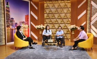 Thuận Vợ Thuận Chồng: NSƯT Kim Tử Long xúc động trước vợ chồng khuyết tật làm đủ nghề để mưu sinh