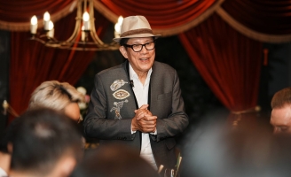 Thưởng thức bữa tối đầy cảm xúc tại Lion City