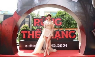 Thùy Anh xúc động trong ngày “Rừng thế mạng” ra rạp 