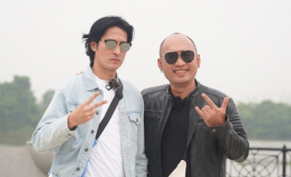 Tiến Luật nhập hội mưu sinh, kể về thời đóng quần chúng kiếm sống