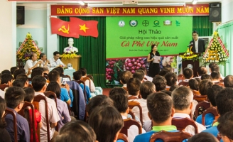 Tìm hướng phát triển bền vững cho cây cà phê