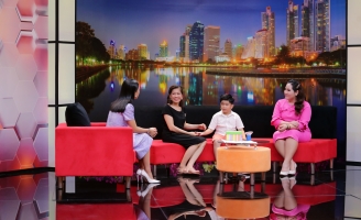 Tô Nhi A lên tiếng cảnh báo về hình phạt im lặng của người mẹ với con 8 tuổi