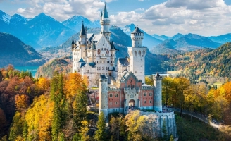 Top 5 điểm đến đẹp nhất mùa thu: Từ Đà Lạt mộng mơ đến Đài Loan rực sắc lá vàng